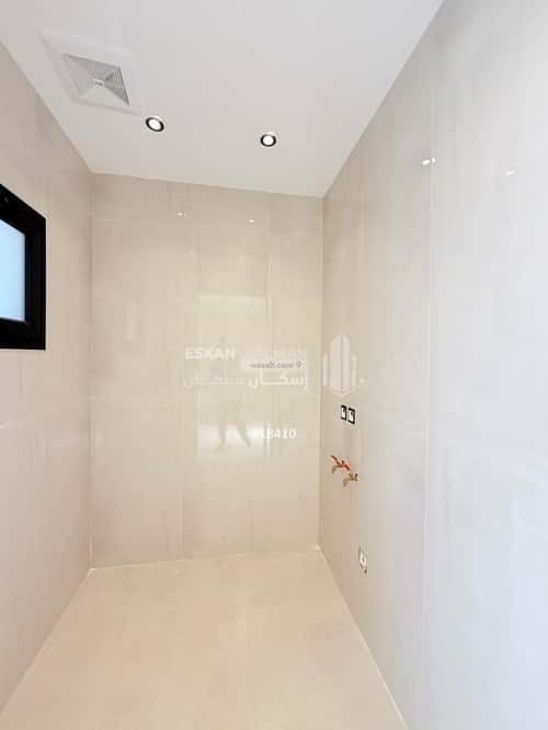 7 bedroom villa in As Sawari 3