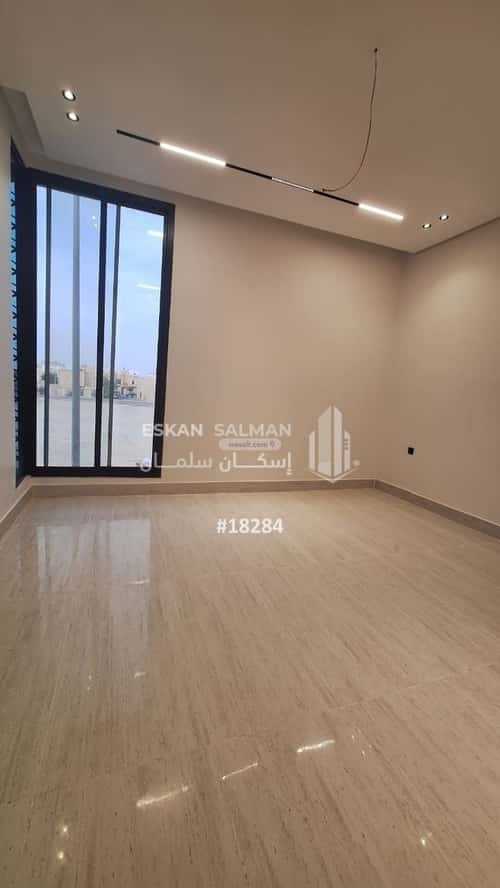 8 bedroom villa in As Sawari 4