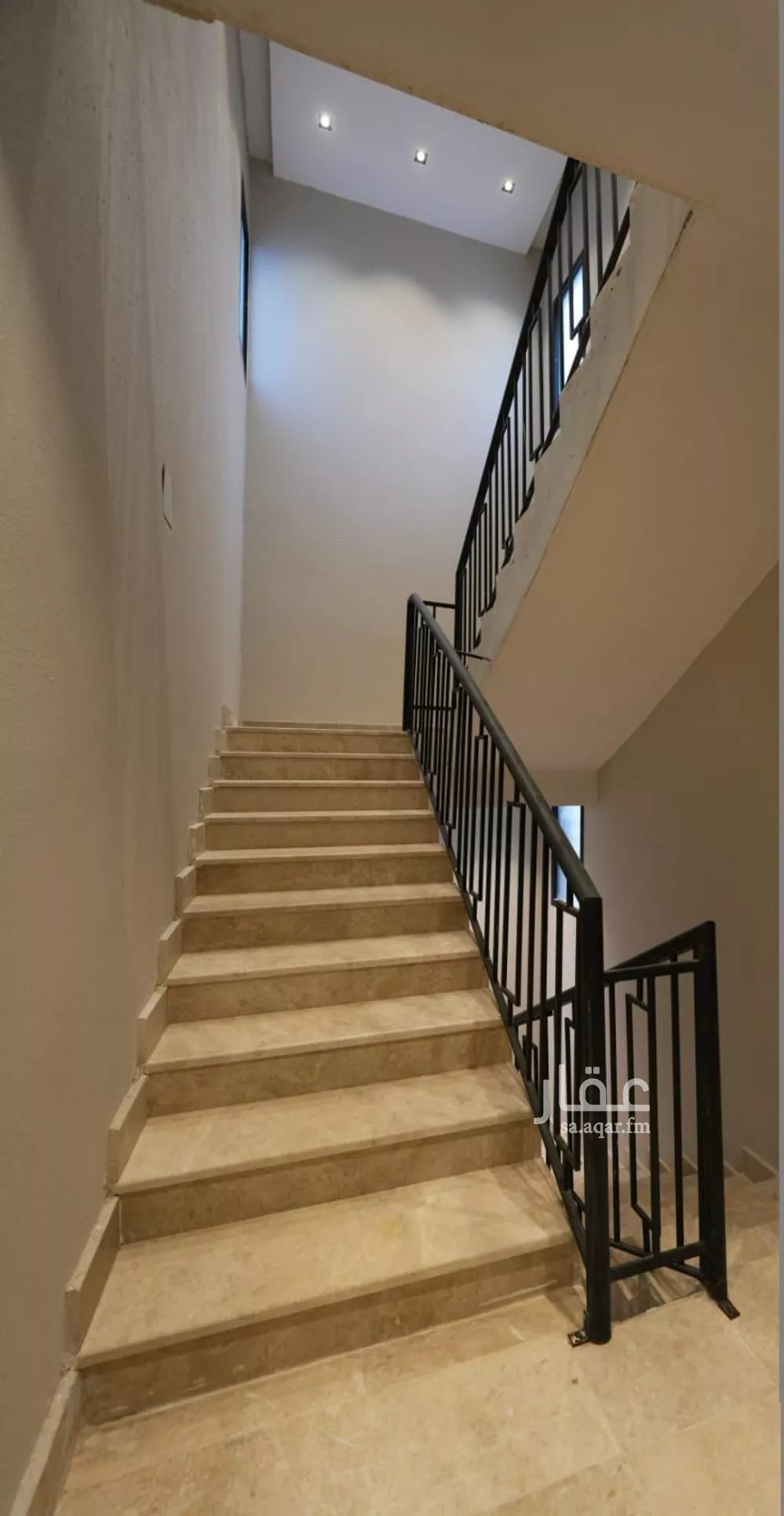 شقة 4 غرف في الجنادرية 11