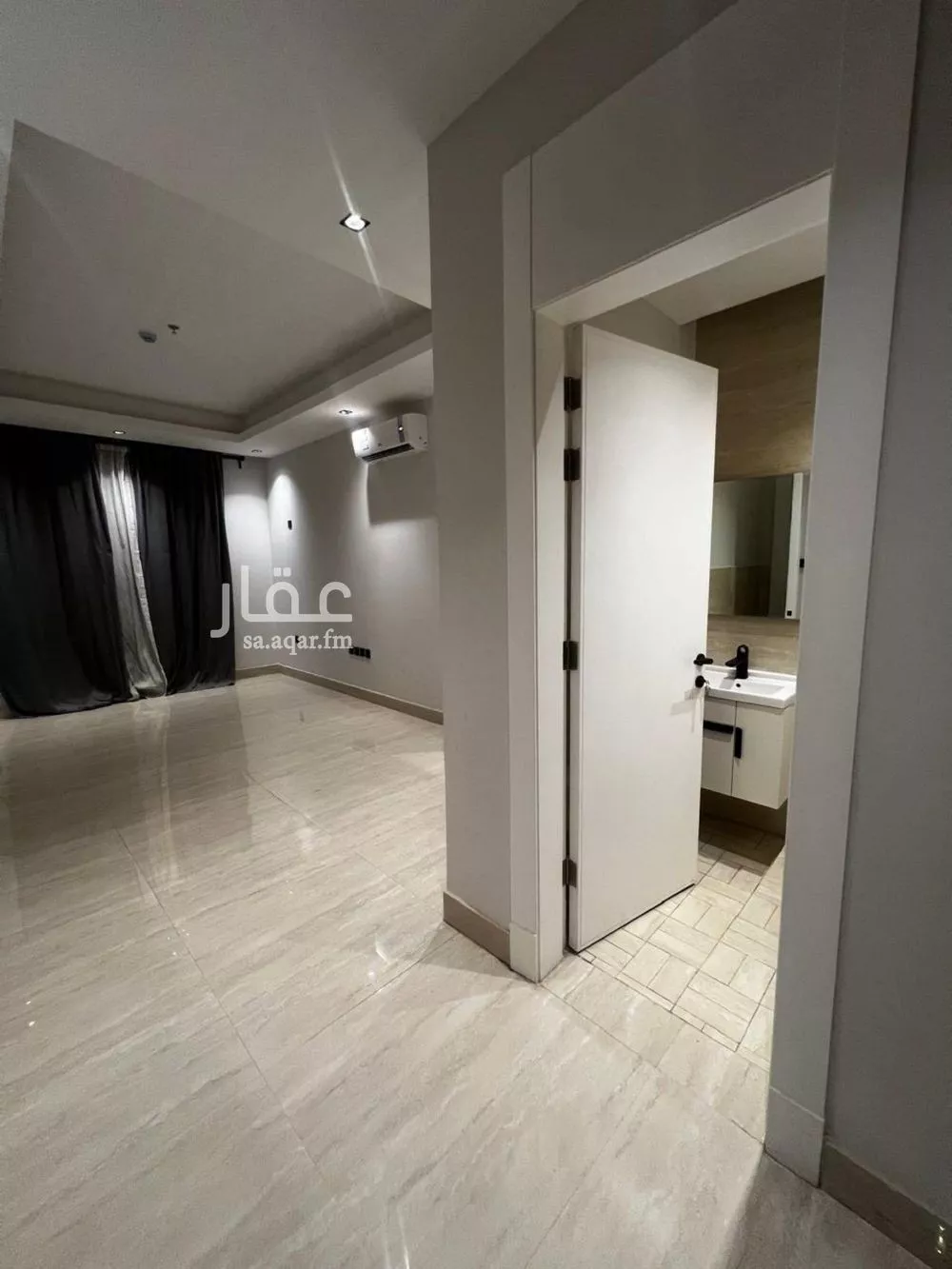 شقة 3 غرف في الملقا 23