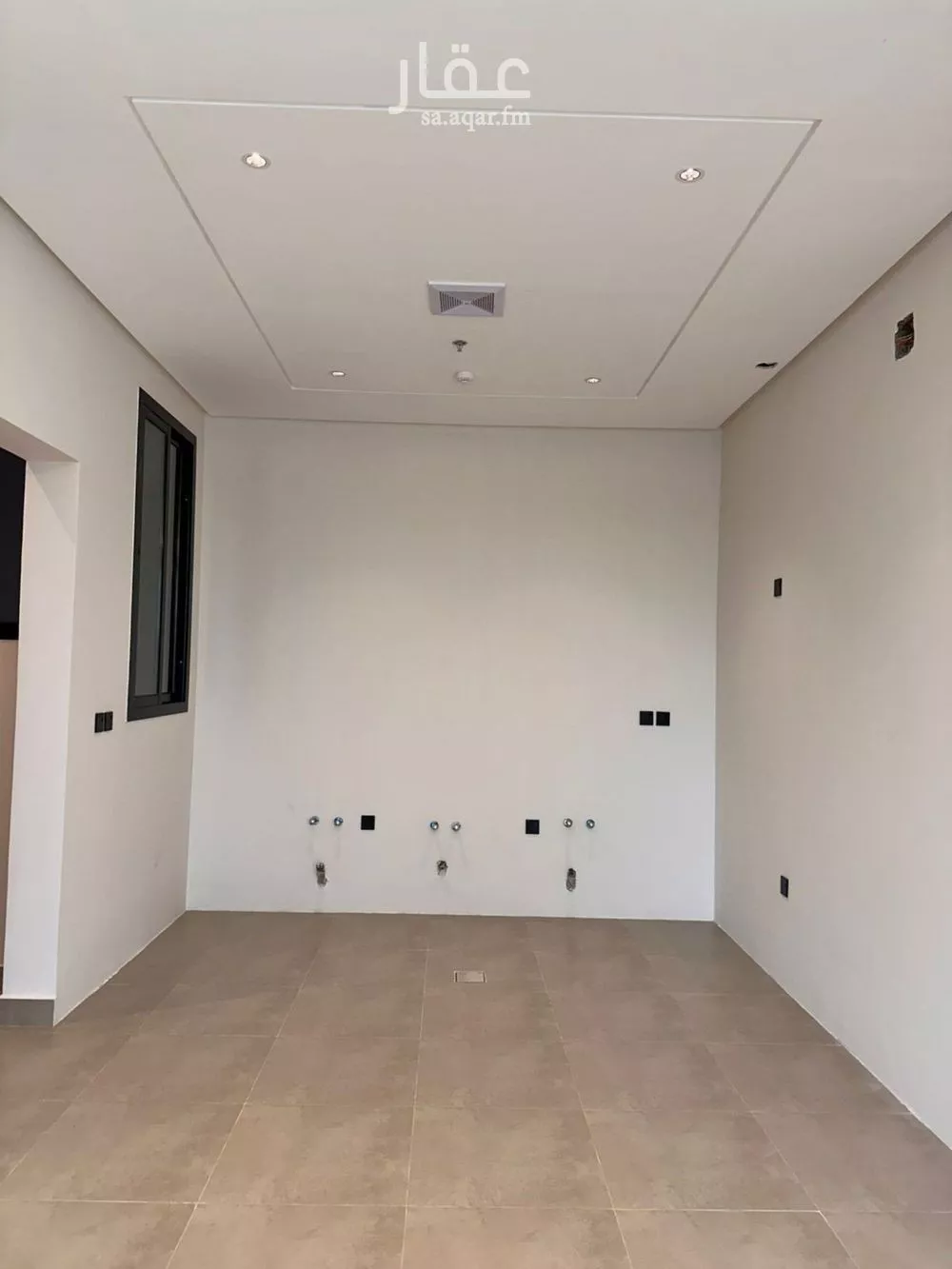 4 bedroom apartment in Al Rimal 8