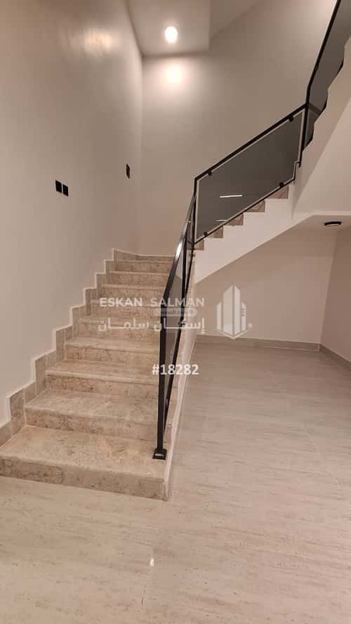 8 bedroom villa in As Sawari 8