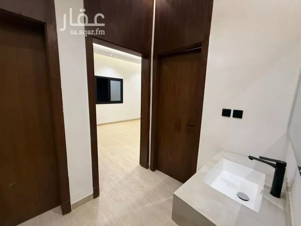 فيلا 7 غرف في الرحمانية 13