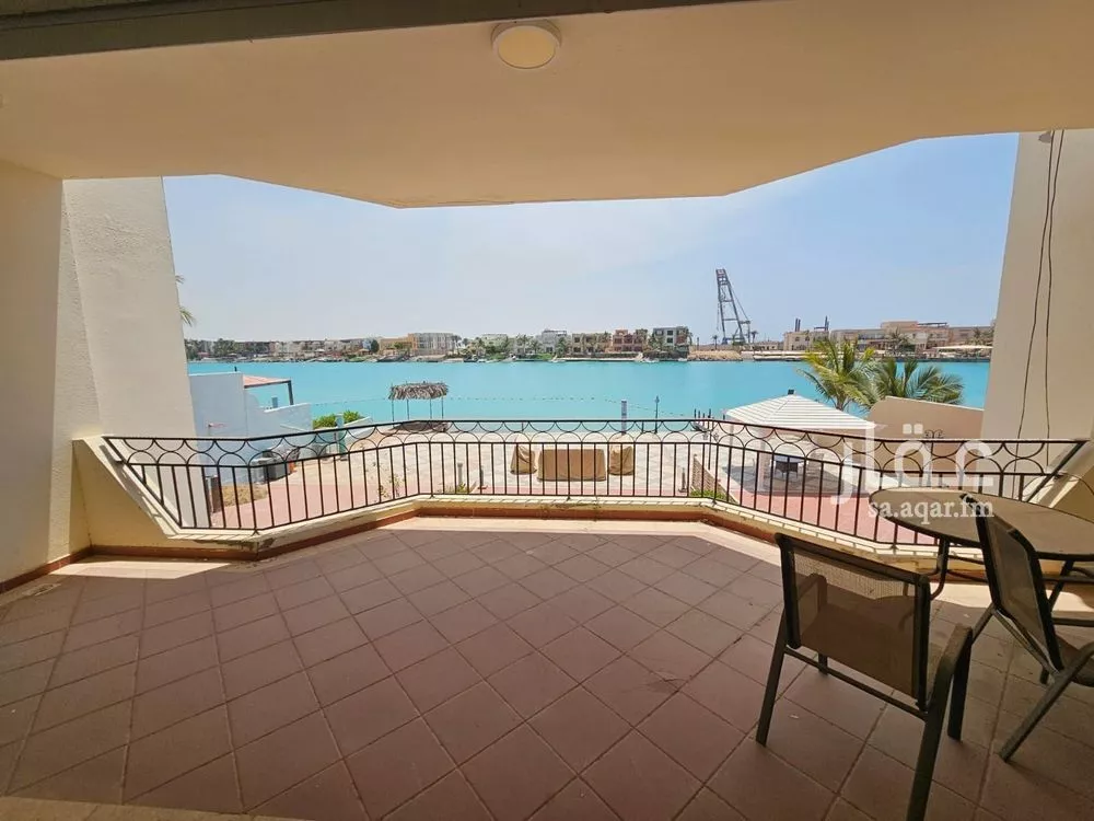 فيلا 7 غرف في الزمرد 12