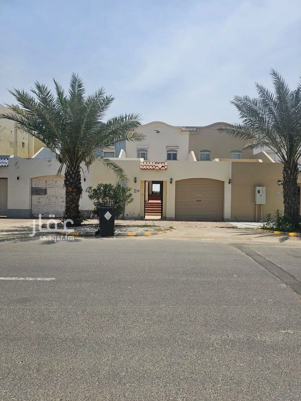 فيلا 7 غرف في الزمرد 4