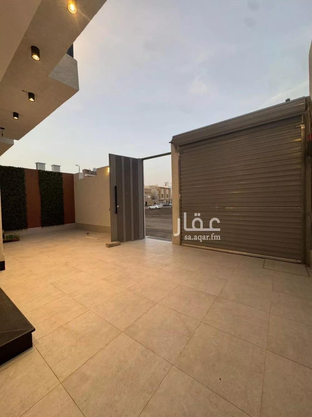 فيلا 4 غرف في الياقوت 2