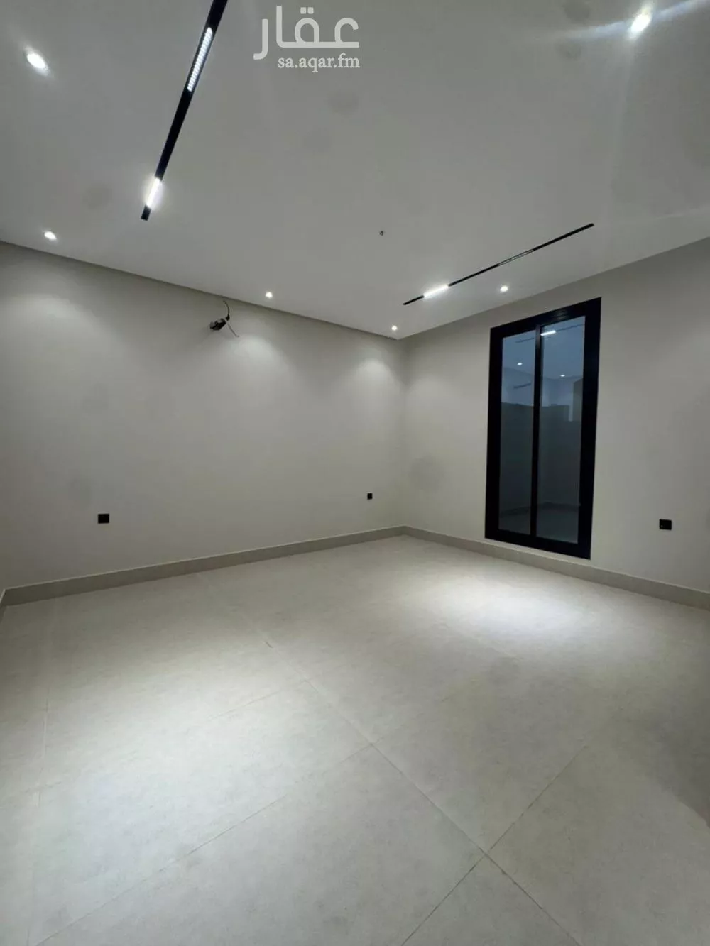 فيلا 4 غرف في الياقوت 3