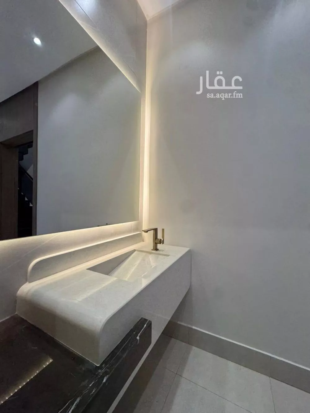 فيلا 4 غرف في الياقوت 4