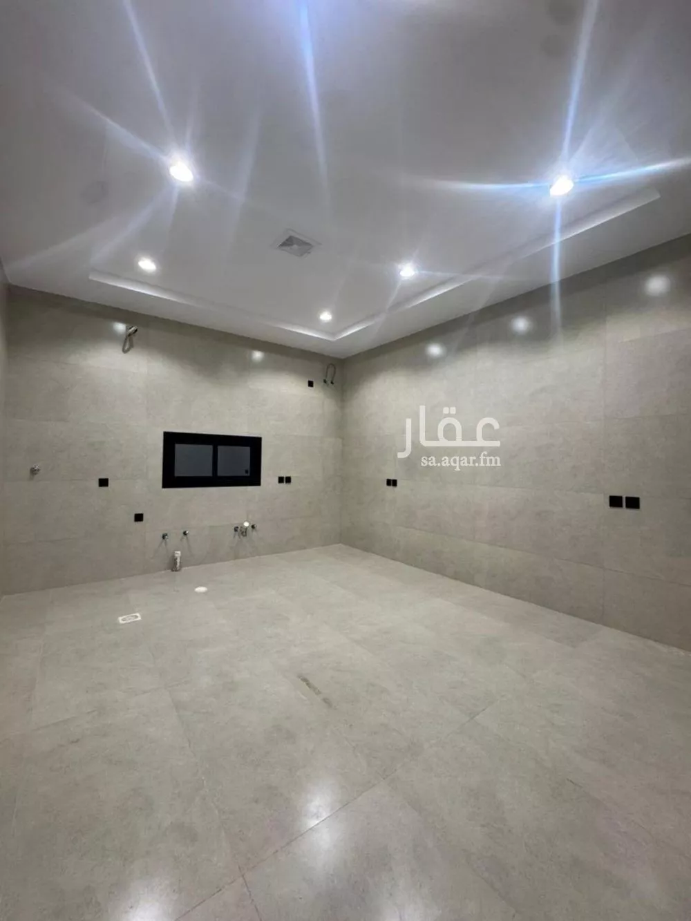 فيلا 4 غرف في الياقوت 8