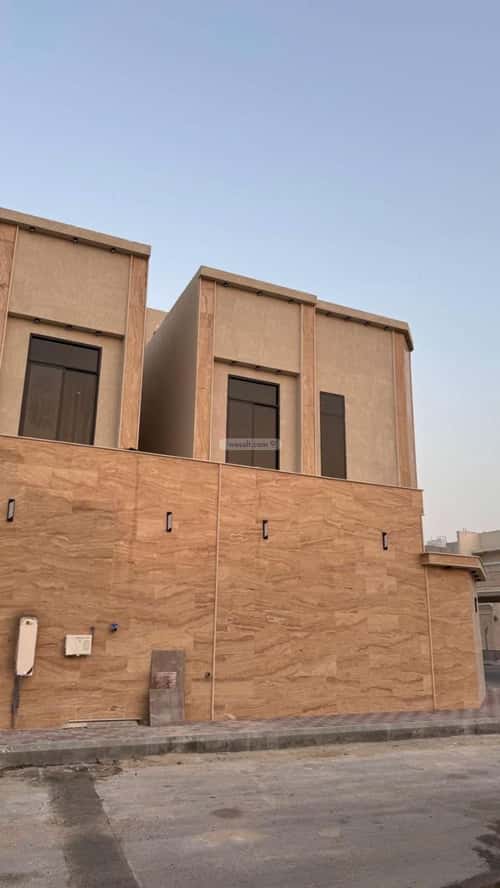 6 bedroom villa in As Sawari 4