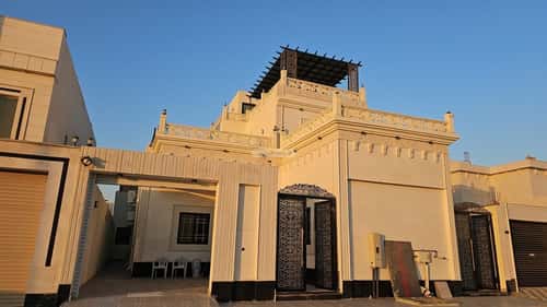 5 bedroom villa in As Sawari 4