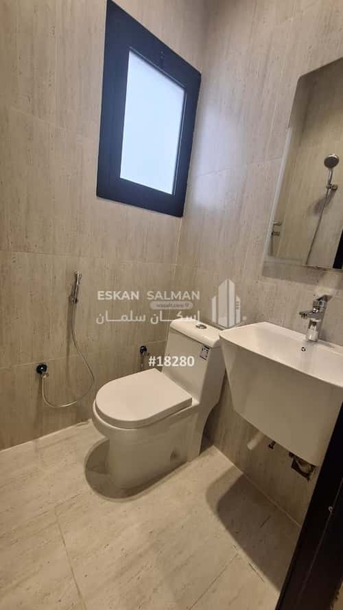 8 bedroom villa in As Sawari 8
