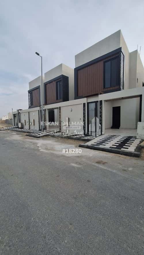8 bedroom villa in As Sawari 5