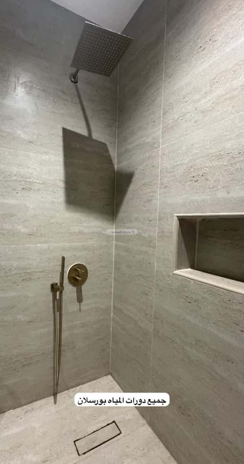 6 bedroom villa in Al Shiraa 4