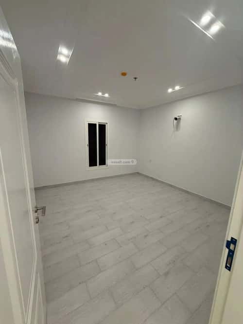 3 bedroom apartment in Al Hamra 7