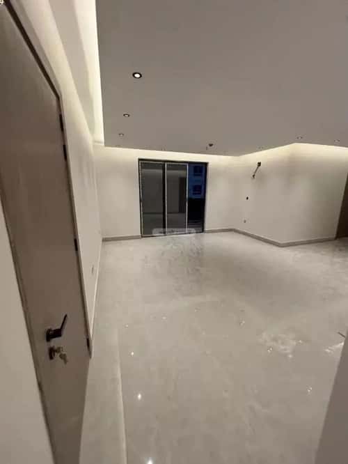 4 bedroom apartment in Al Hamra 5