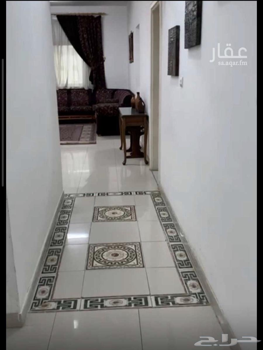 شقة 4 غرف في العزيزية 3