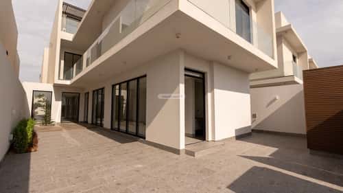 6 bedroom villa in Al Bahr 5