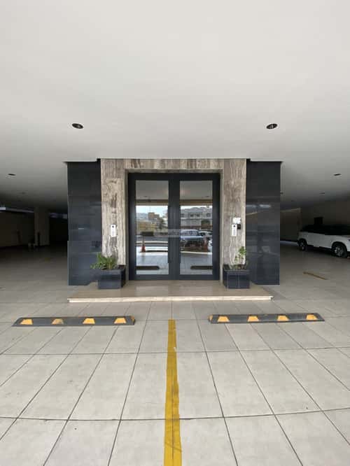 شقة 6 غرف في الربوة 11