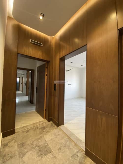 شقة 6 غرف في الربوة 8