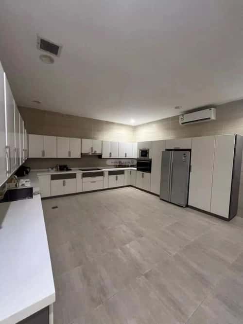 6 bedroom villa in Al Buhairah 3