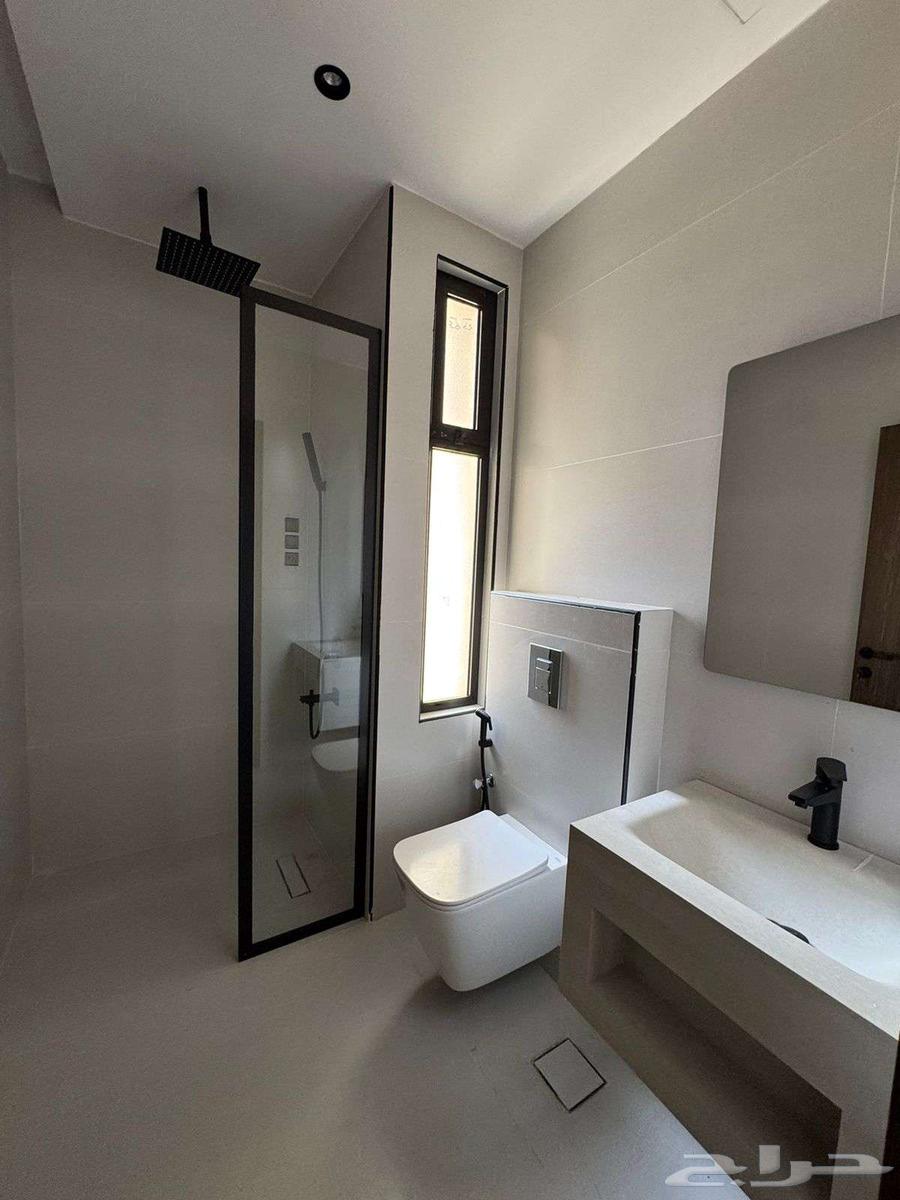 6 bedroom apartment in Wali Al Ahd 6