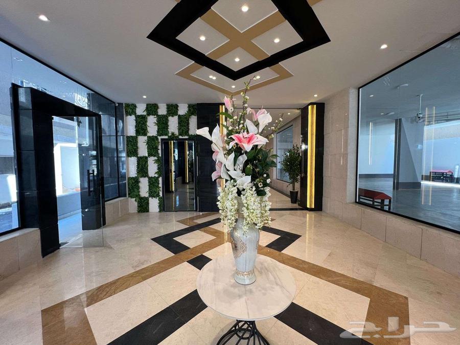 شقة 4 غرف في ولي العهد 20