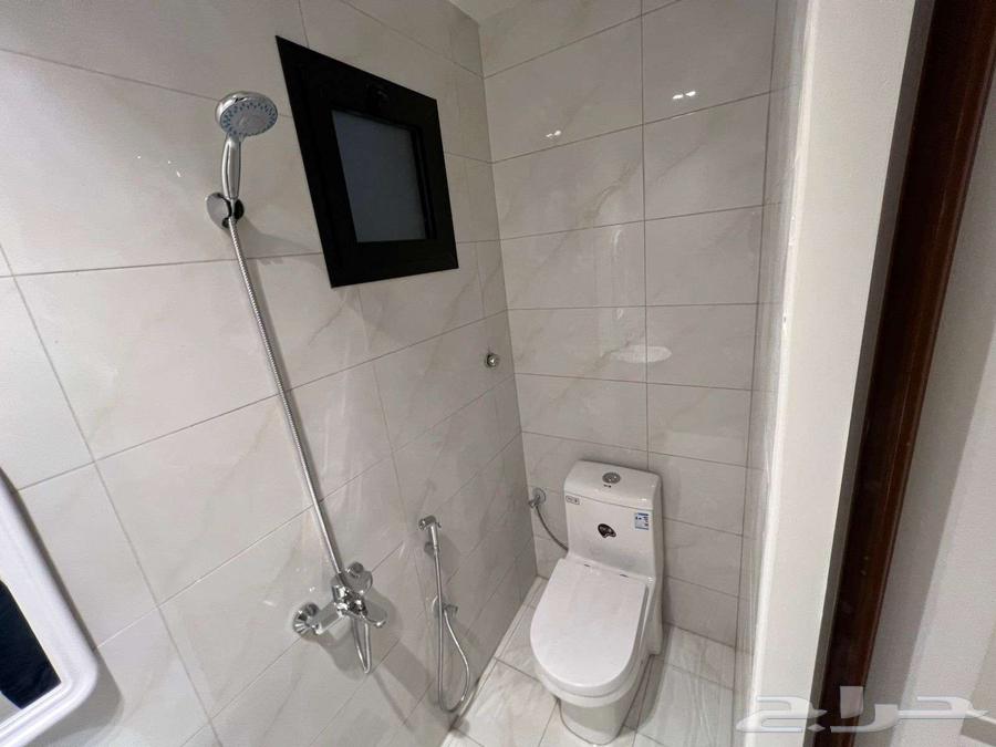 شقة 4 غرف في ولي العهد 9