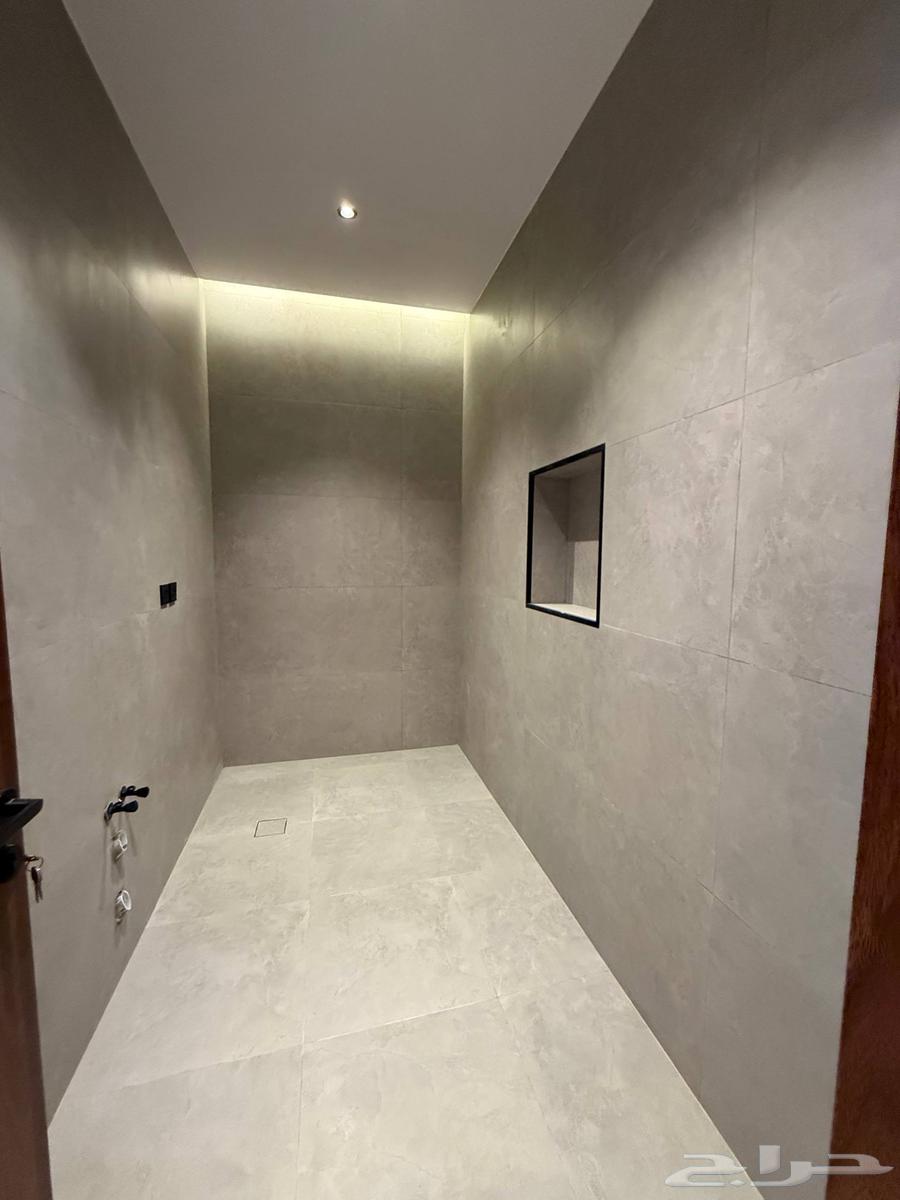 شقة 4 غرف في ولي العهد 11