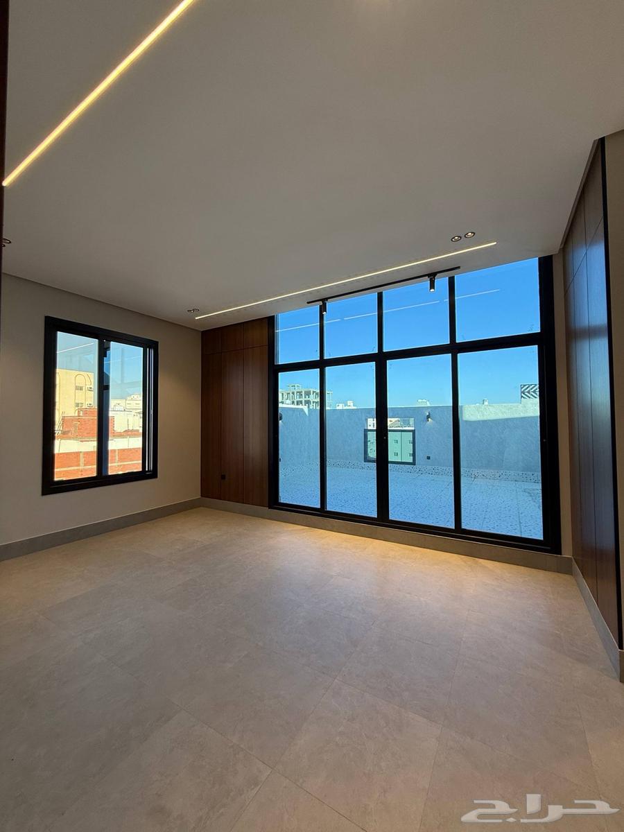 شقة 4 غرف في ولي العهد 3