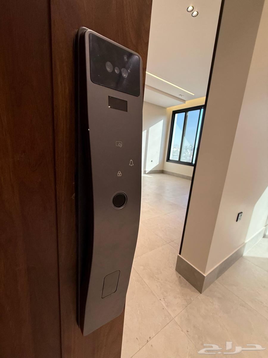 شقة 4 غرف في ولي العهد 9