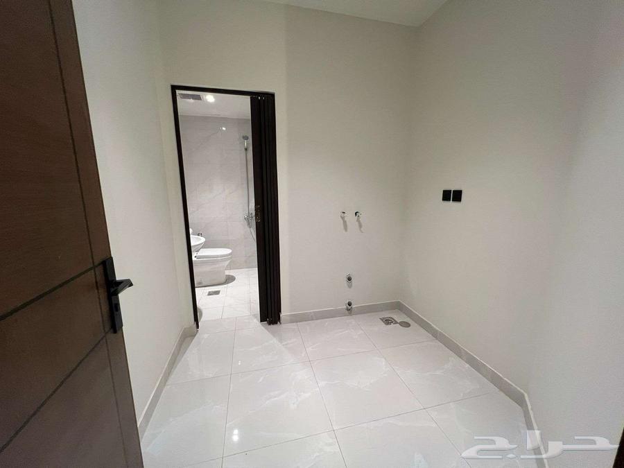 4 bedroom apartment in Al Shawqiyyah 16