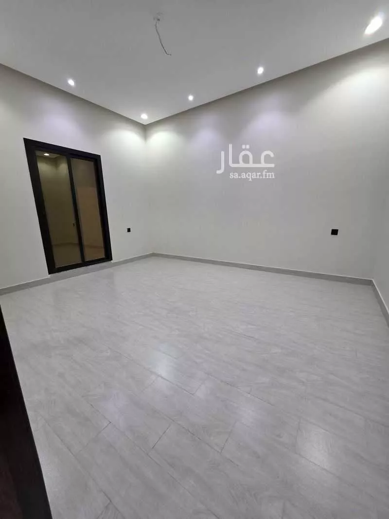 شقة 15 غرف في الفروسية 14