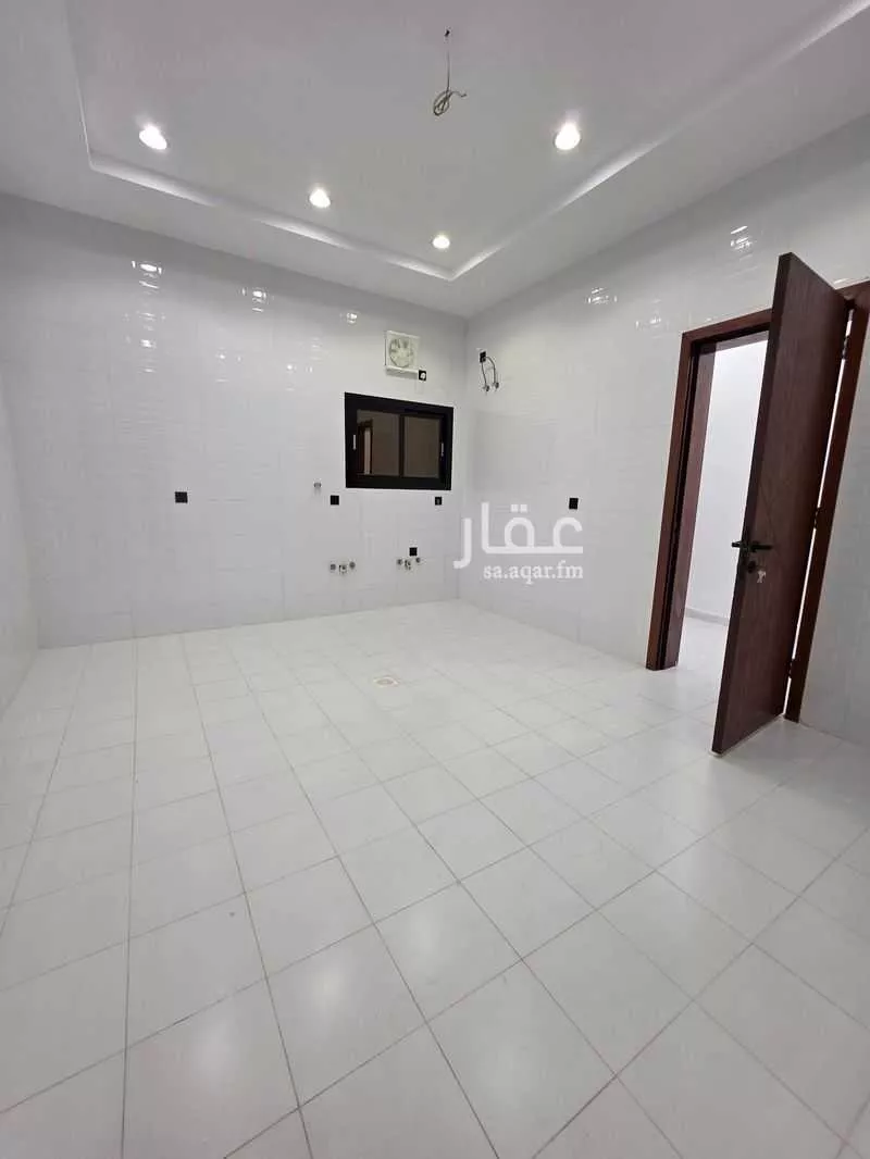 شقة 15 غرف في الفروسية 3