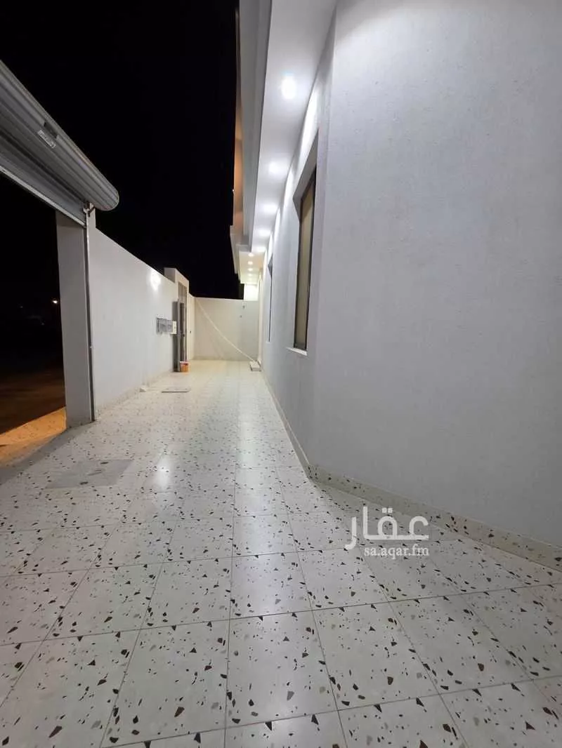 شقة 15 غرف في الفروسية 6