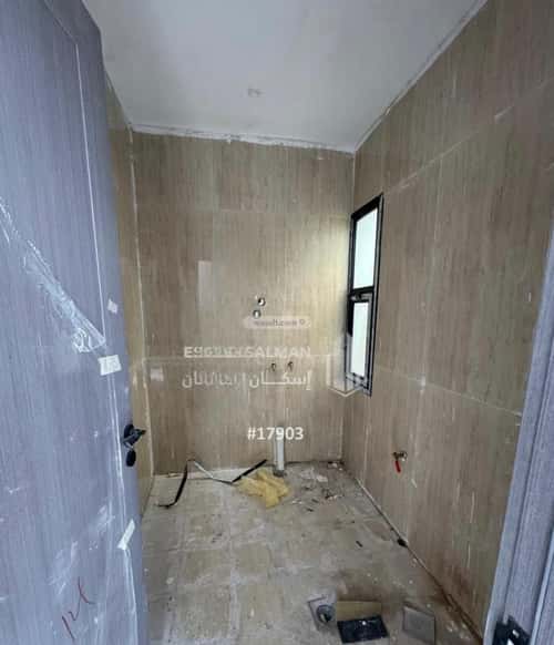 8 bedroom villa in Al Amwaj 2