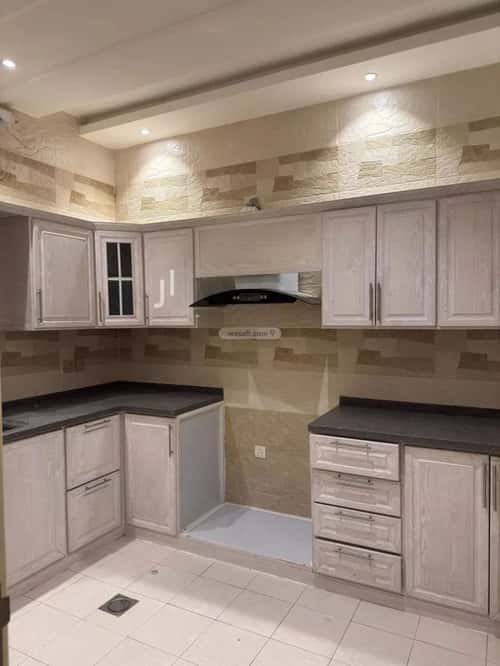 فيلا 5 غرف في الراكة الجنوبية 1