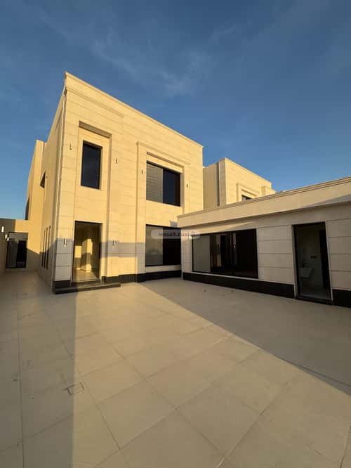 6 bedroom villa in Al Shiraa 14