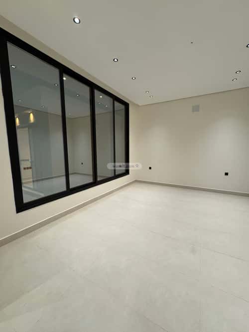 6 bedroom villa in As Sawari 4