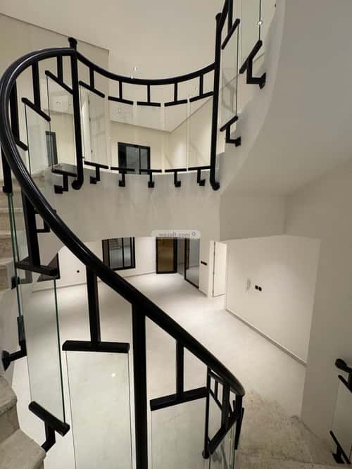 6 bedroom villa in As Sawari 5
