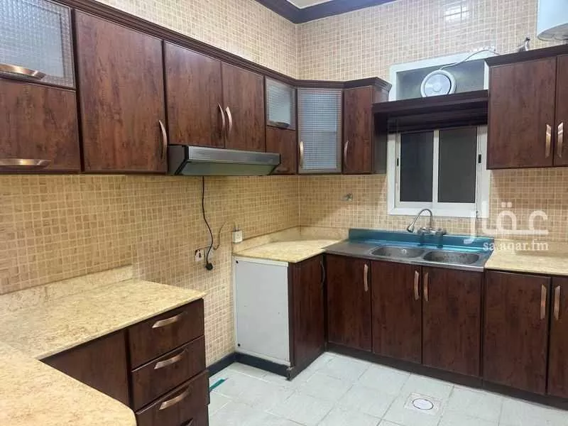 شقة 4 غرف في قرطبة 2