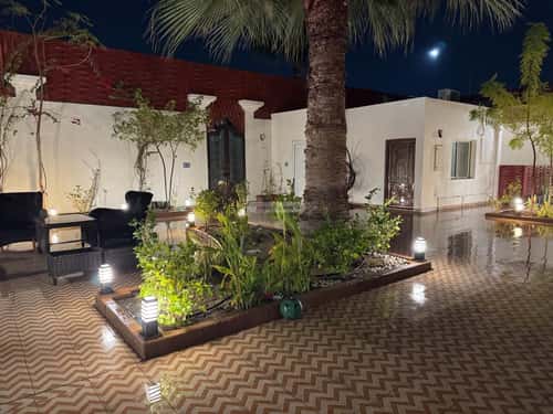 8 bedroom villa in Al Khuzama 9