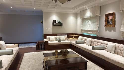 8 bedroom villa in Al Khuzama 8