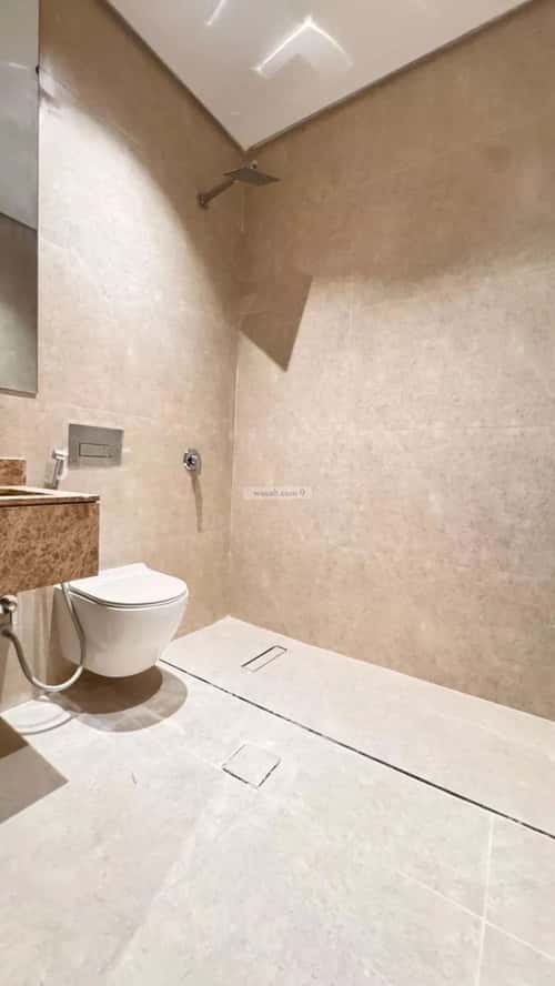 4 bedroom apartment in Al Hamra 5