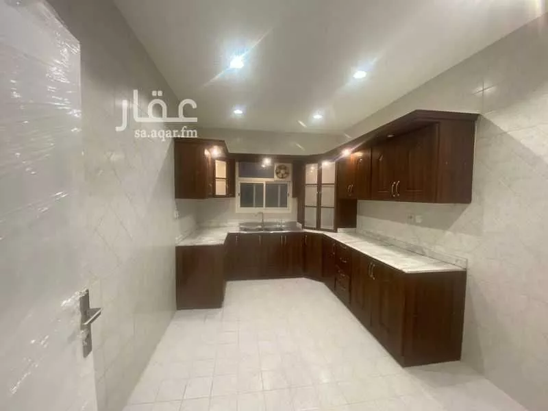 شقة 4 غرف في الصحافة 6