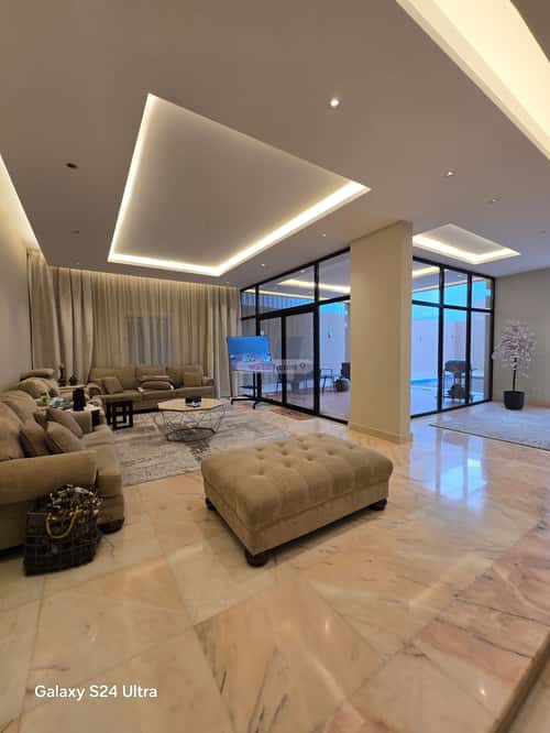 فيلا 11 غرف في البشائر 2