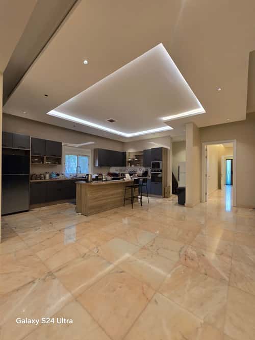 فيلا 11 غرف في البشائر 7