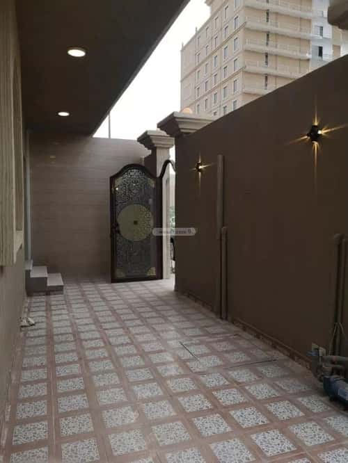 6 bedroom villa in At Tahliyah 1