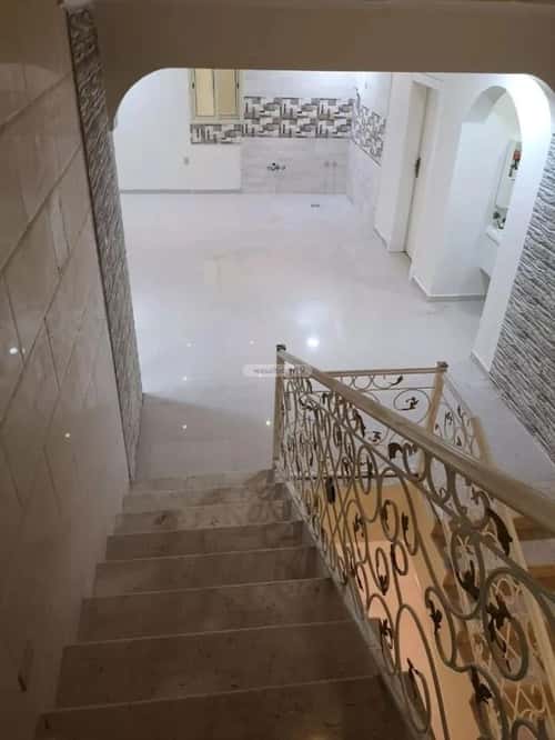 6 bedroom villa in At Tahliyah 5