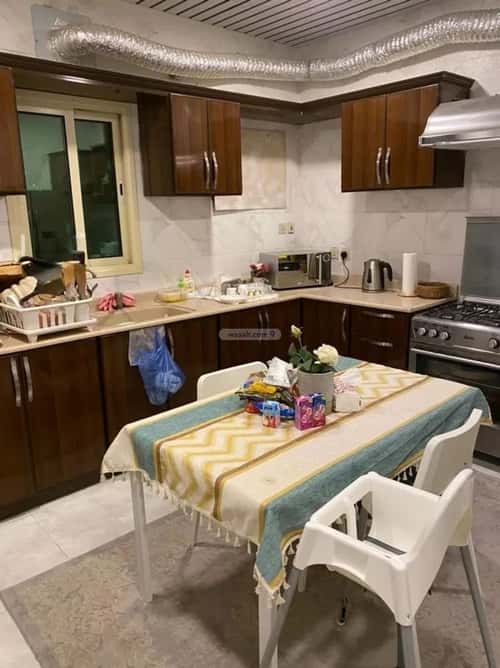 6 bedroom villa in At Tahliyah 9